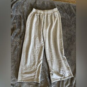Grey sweats with back pocket